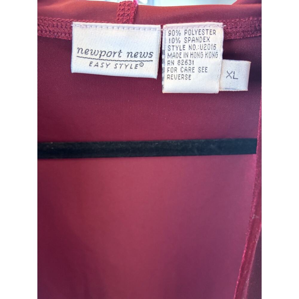 Vintage Newport News XL Burgundy Velvet Hooded Robe Rhinestone Pockets Y2K - Picture 6 of 6